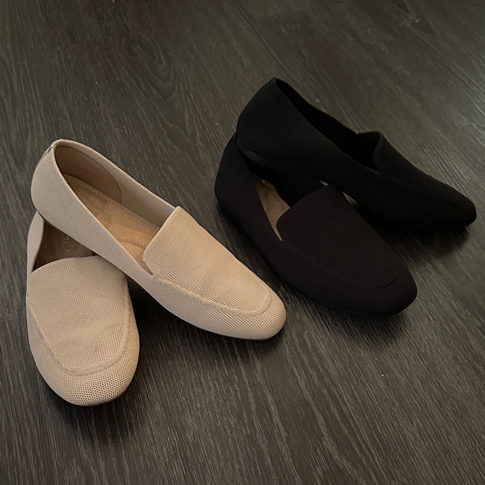 Old Navy Women's Flats in Black and Cream